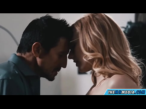 ❤️ Ρομαντικό σεξ με μια πρόστυχη ξανθιά. ️❌ στο el.pornokey.ru ❤
